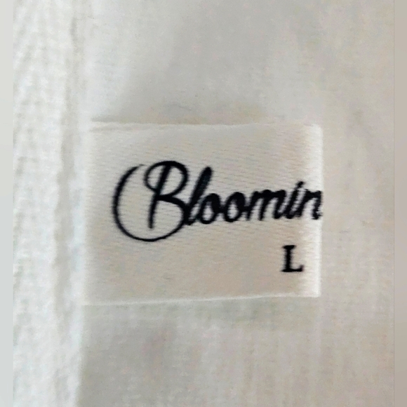 Blooming Jelly Tee Shirt - Picture 4 of 6